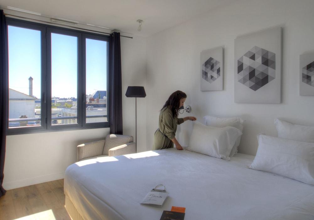 21, Foch Hotel Angers Luaran gambar
