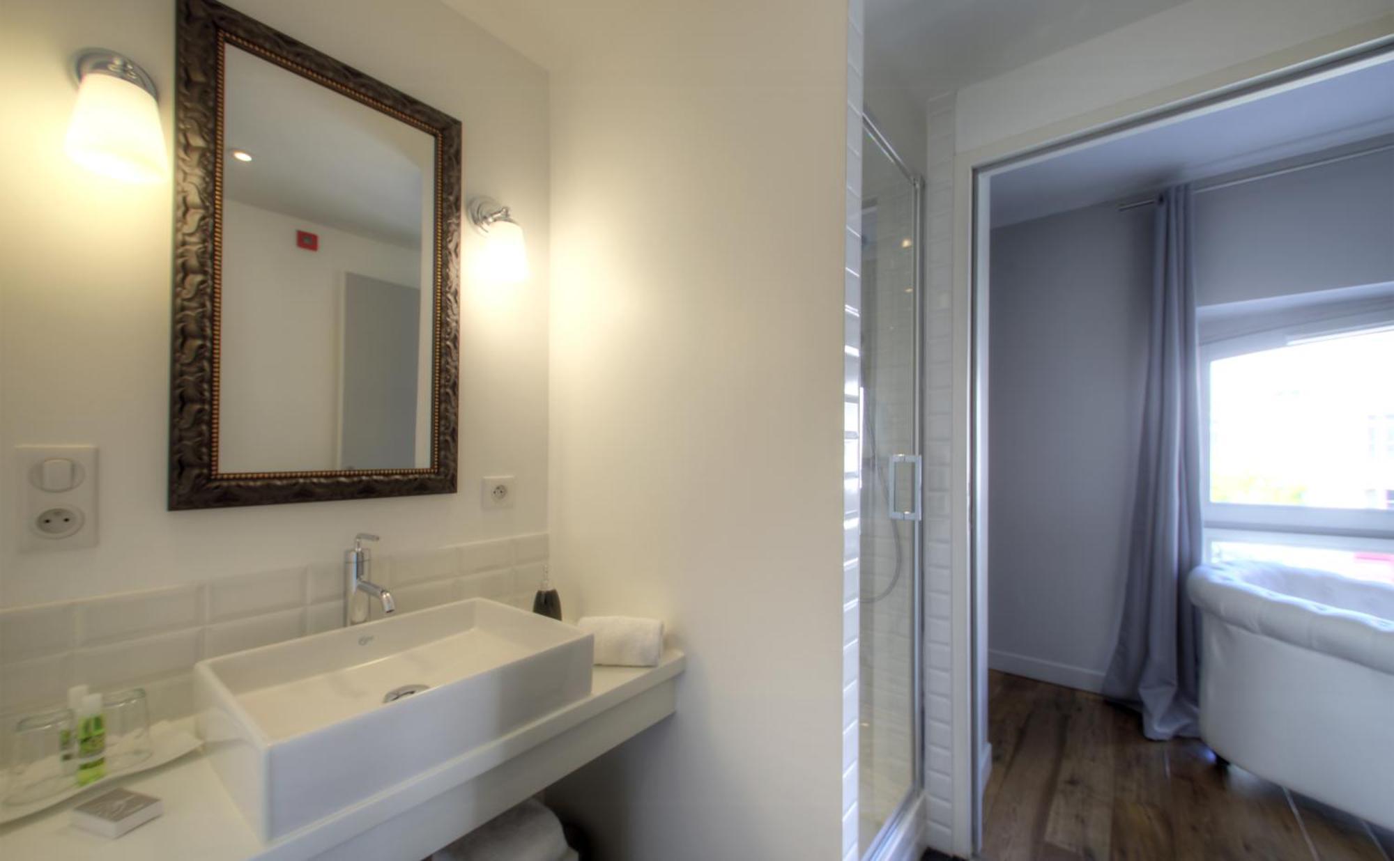21, Foch Hotel Angers Luaran gambar