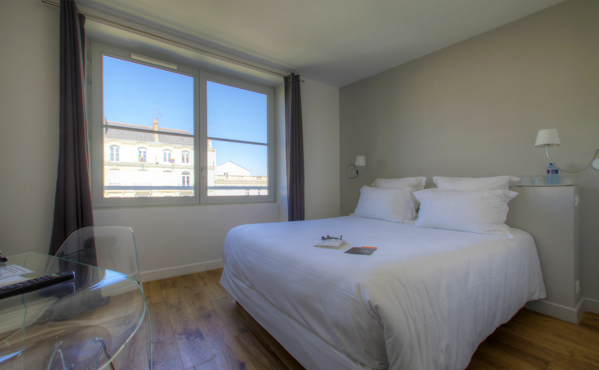 21, Foch Hotel Angers Luaran gambar