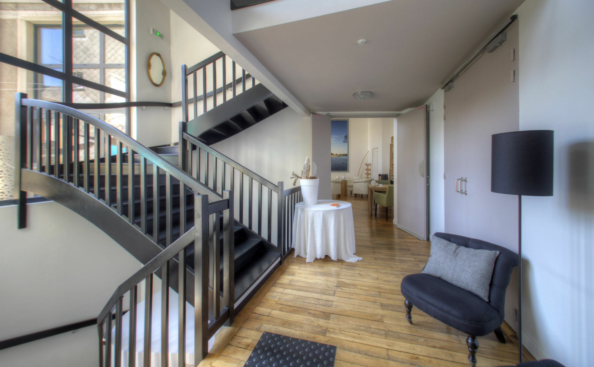 21, Foch Hotel Angers Luaran gambar