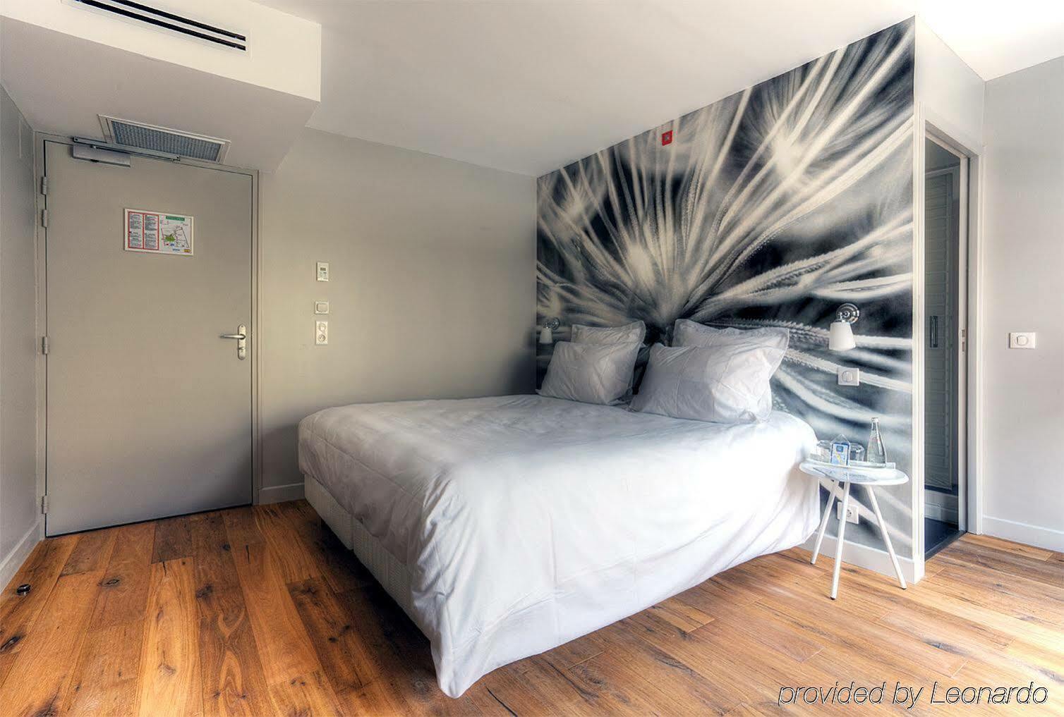 21, Foch Hotel Angers Luaran gambar